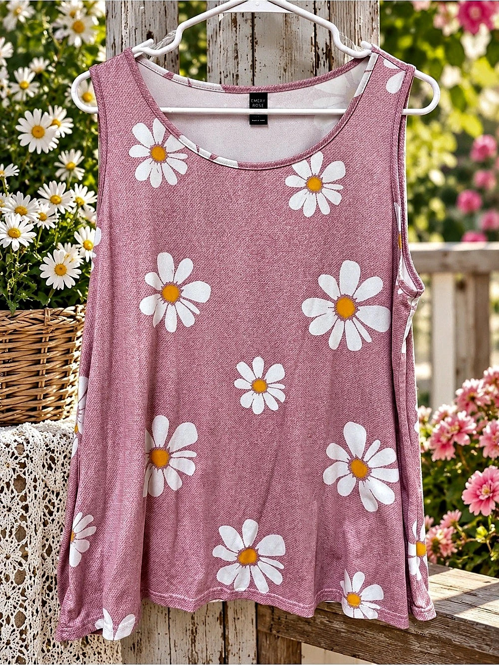 Emery Rose Daisy Floral Pattern Summer Casual Sleeveless Top 1XL